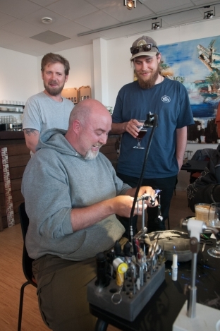 Happy faces Happy faces